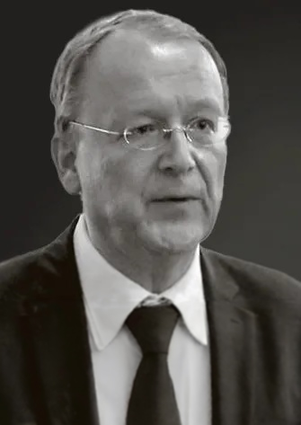 Simon Minks, chairman